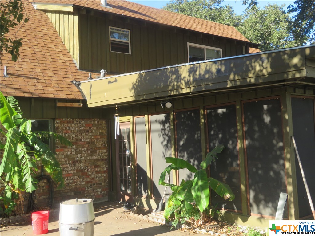 101 N Crescent Property Photo 15