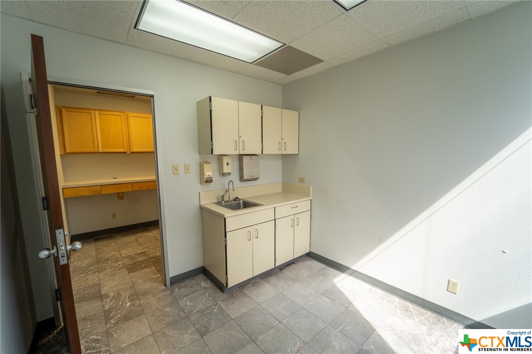 115 Medical Drive Property Photo 3