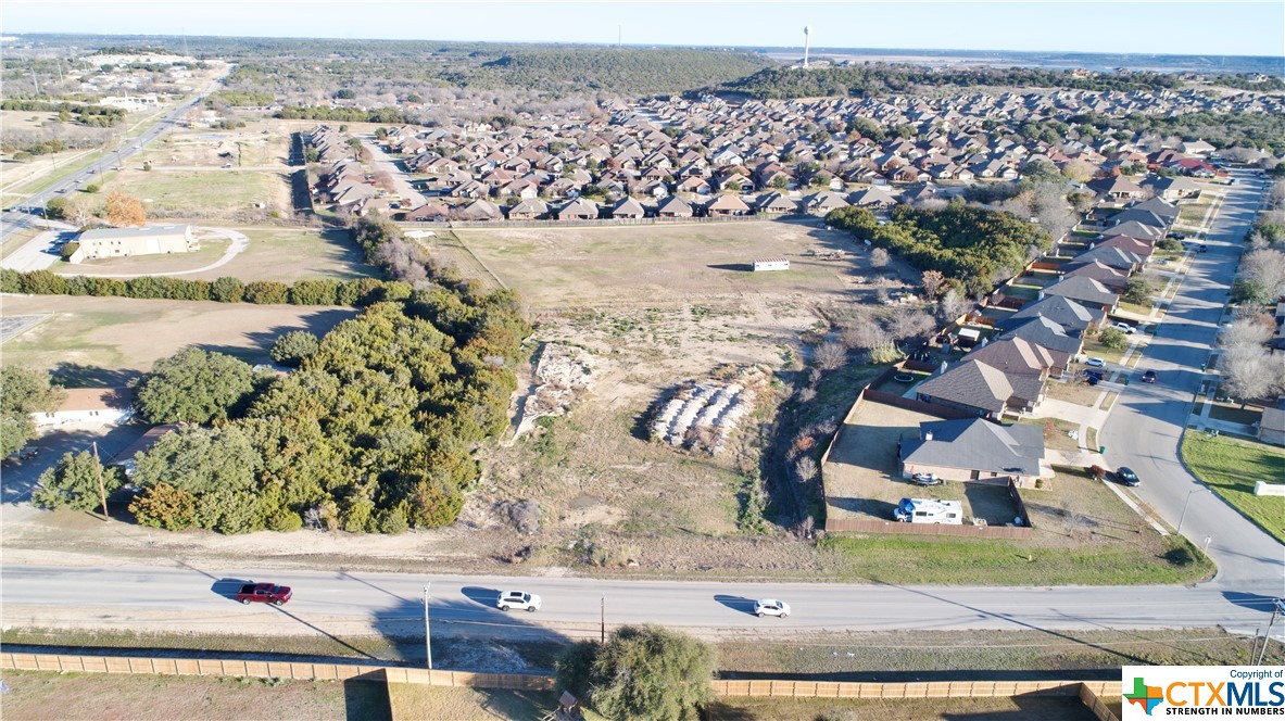 1440 E Fm 2410 Property Photo 8