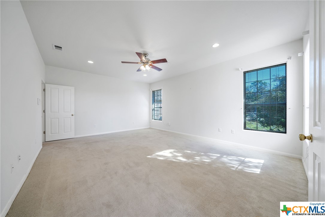 1164 Stoneyridge Drive Property Photo 23