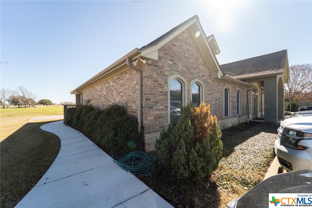 5103 E Airline Road Property Photo 3
