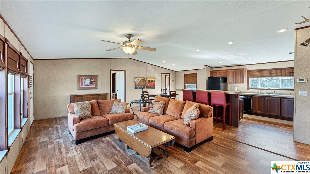 154 Cowboy Property Photo 7