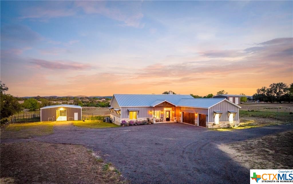 345 Laguna Road Property Photo 34