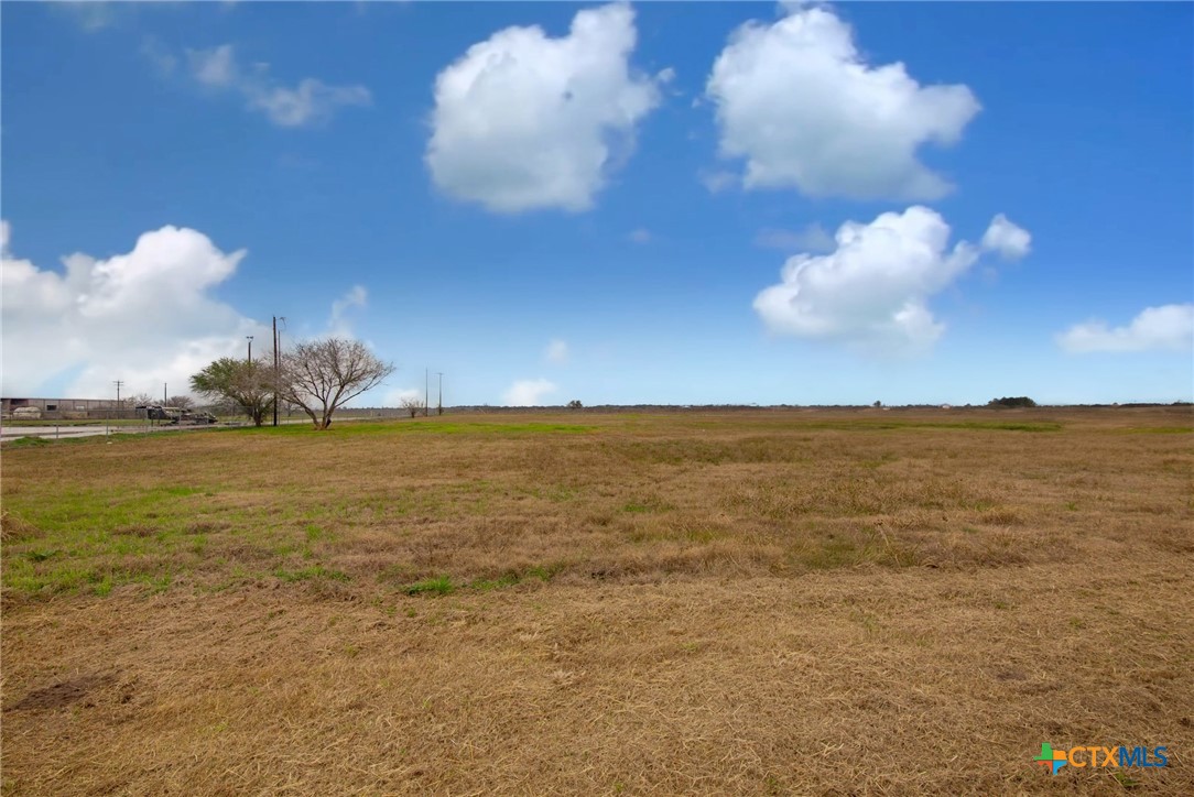 409 Enterprise Drive Property Photo 1
