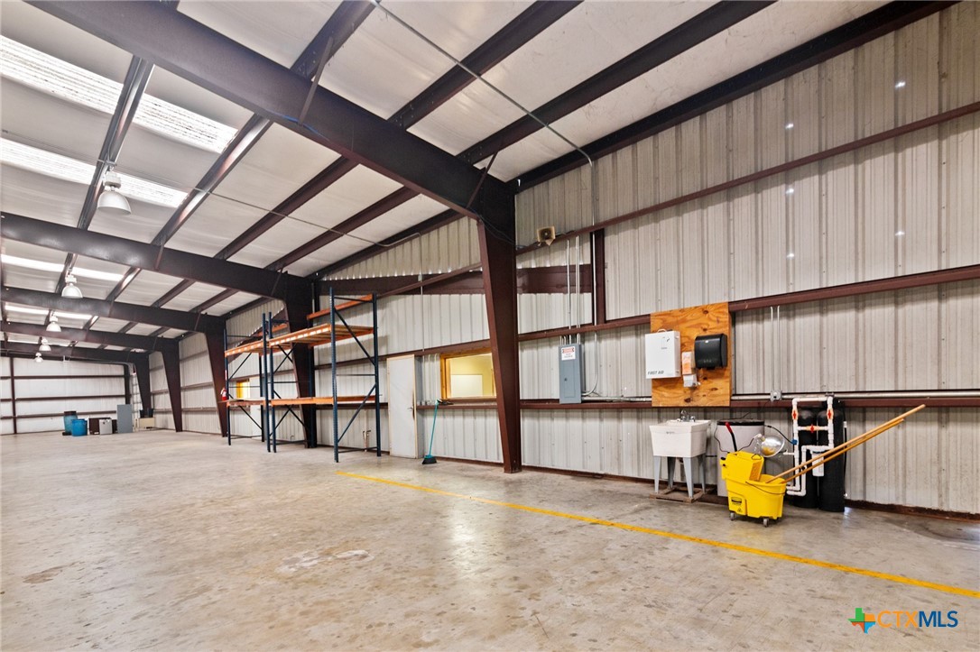 409 Enterprise Drive Property Photo 13