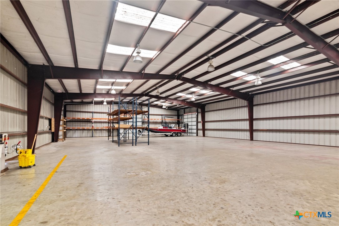 409 Enterprise Drive Property Photo 16