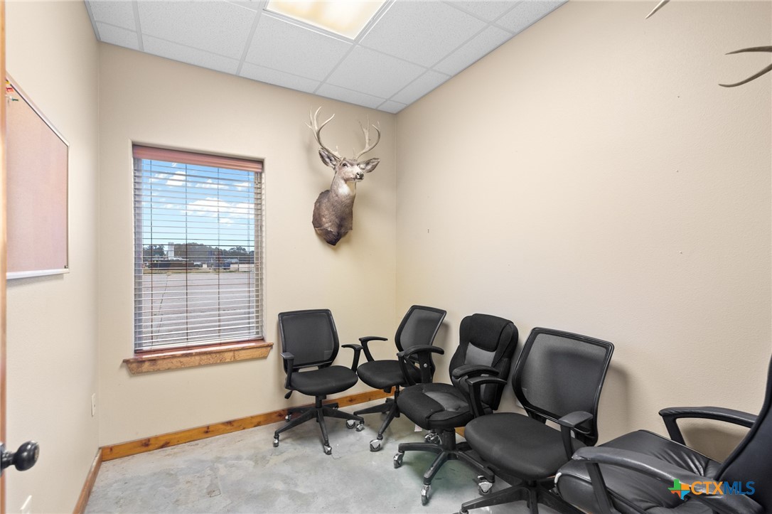 409 Enterprise Drive Property Photo 20