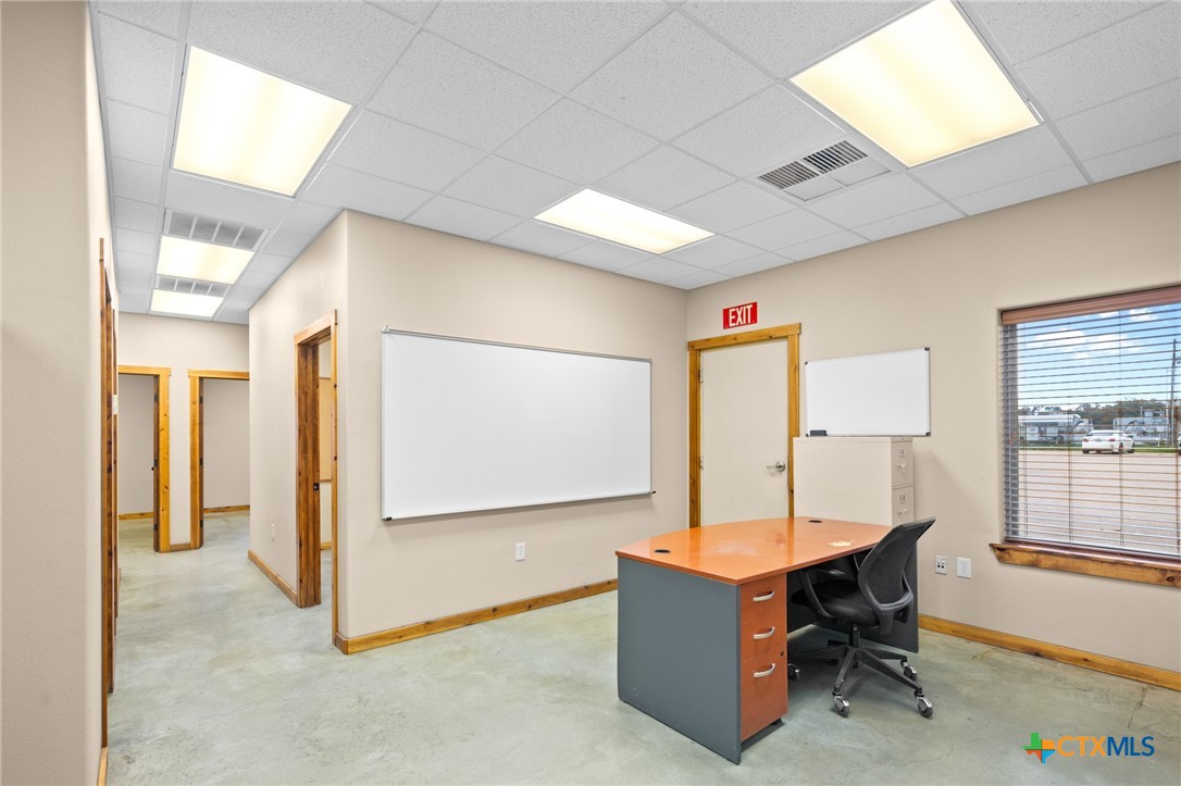 409 Enterprise Drive Property Photo 26