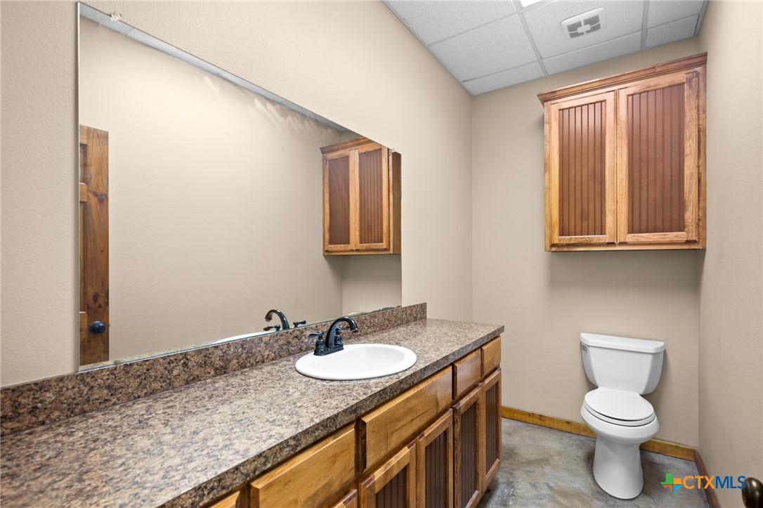 409 Enterprise Drive Property Photo 31