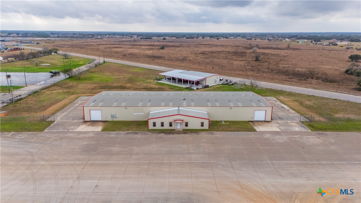 409 Enterprise Drive Property Photo 45