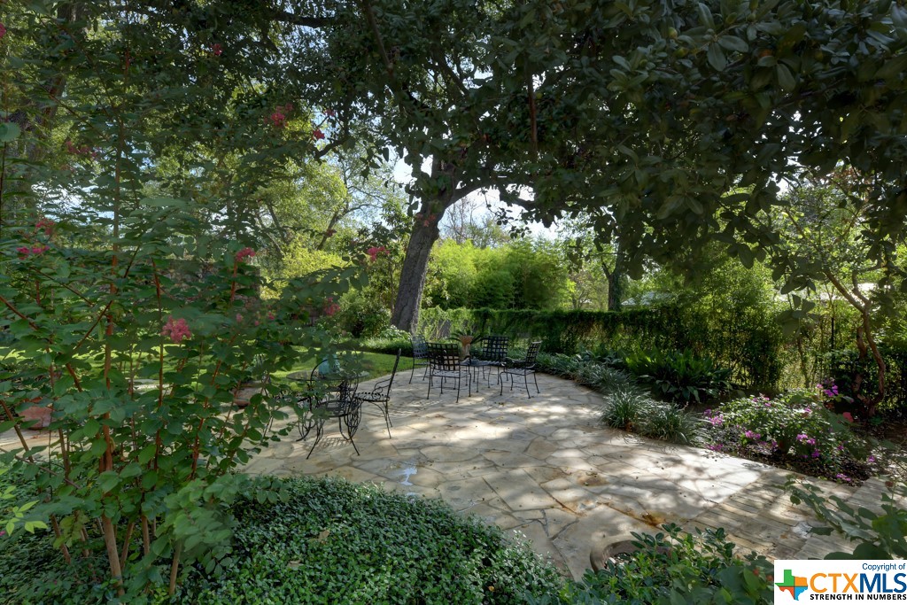819 Belvin Street Property Photo 23