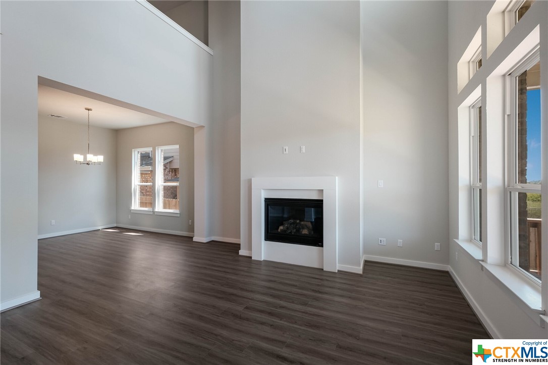 2247 Sur Avenue Property Photo 8