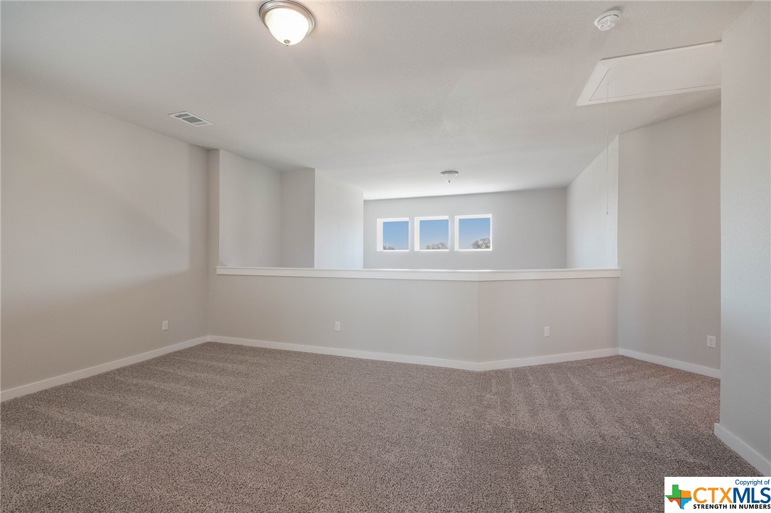 2247 Sur Avenue Property Photo 22