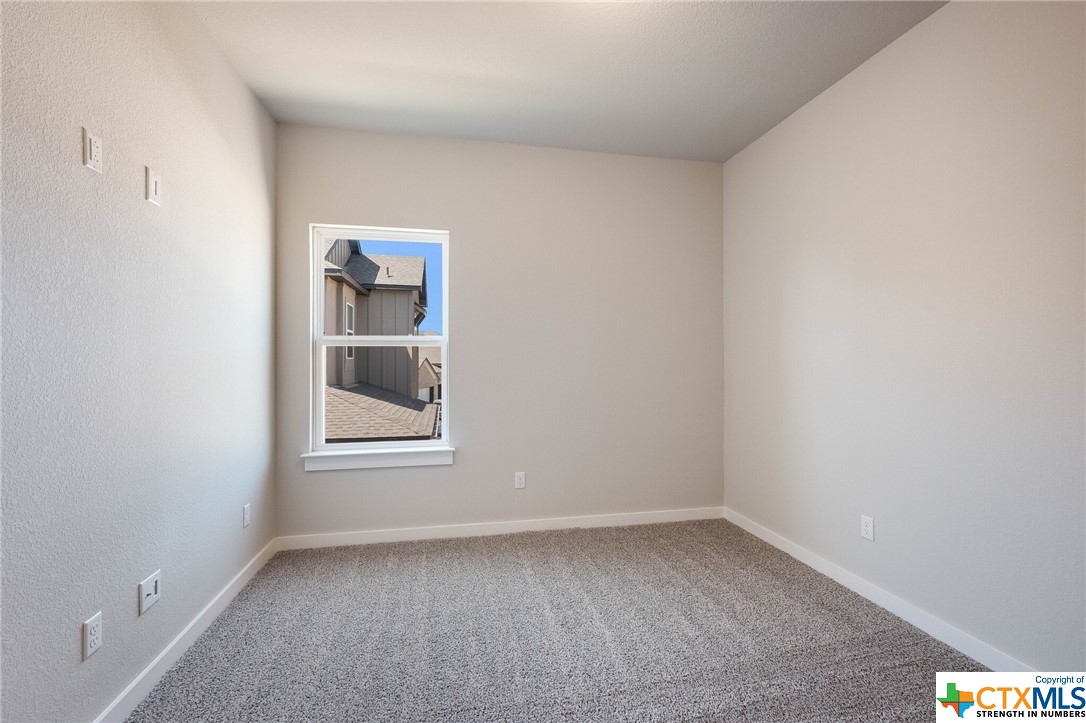 2247 Sur Avenue Property Photo 23