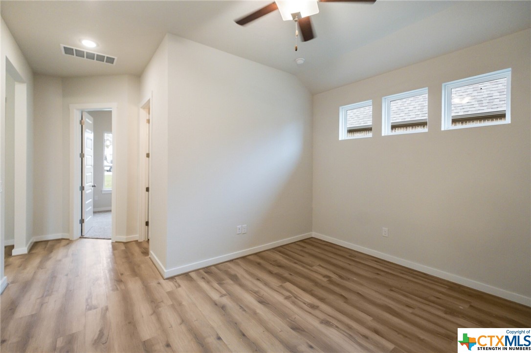 593 Tobacco Pass Property Photo 6