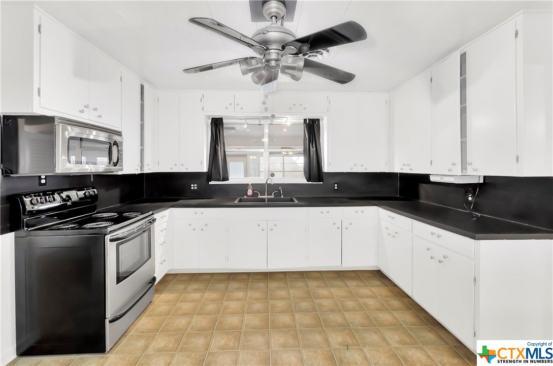 349 W Pearl Street Property Photo 6