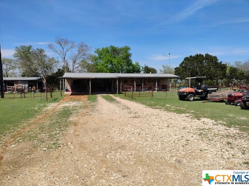 1035 County Road 274 Property Photo 16
