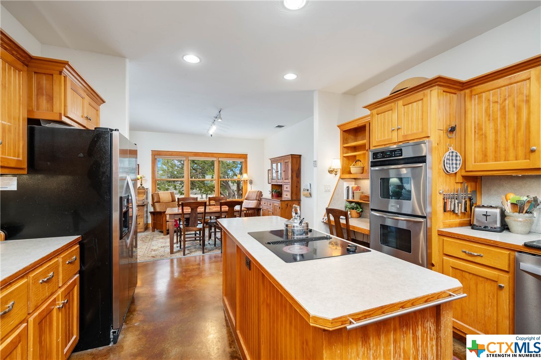 1900 Granite Springs Dr. Property Photo 19