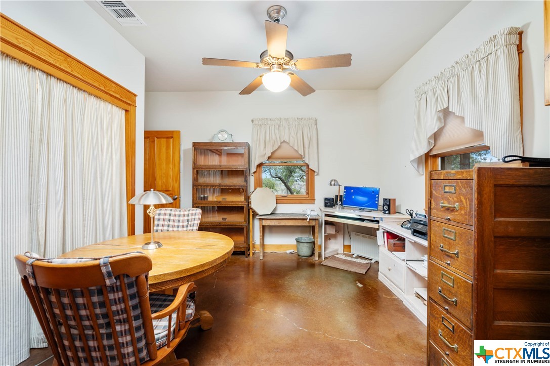 1900 Granite Springs Dr. Property Photo 28