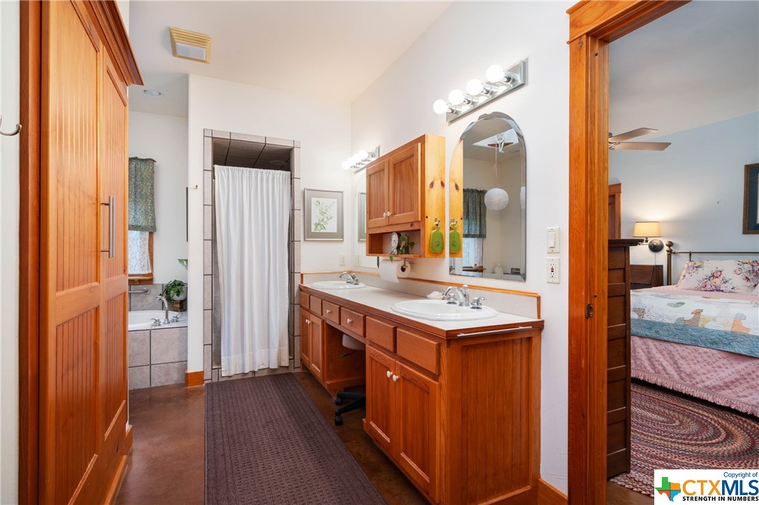 1900 Granite Springs Dr. Property Photo 31