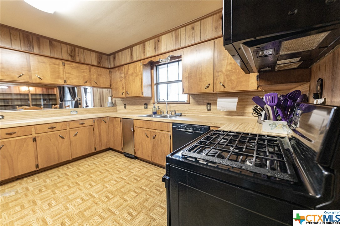2978 Fm 1891 Property Photo 9