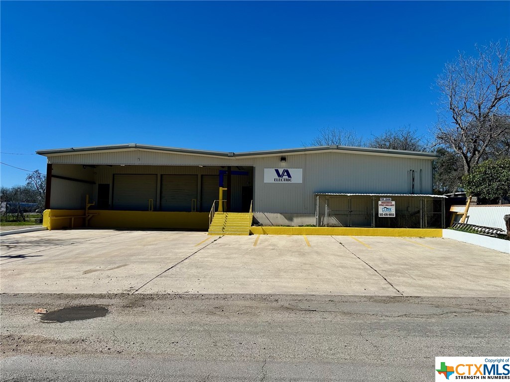 210 Gravel Street Property Photo
