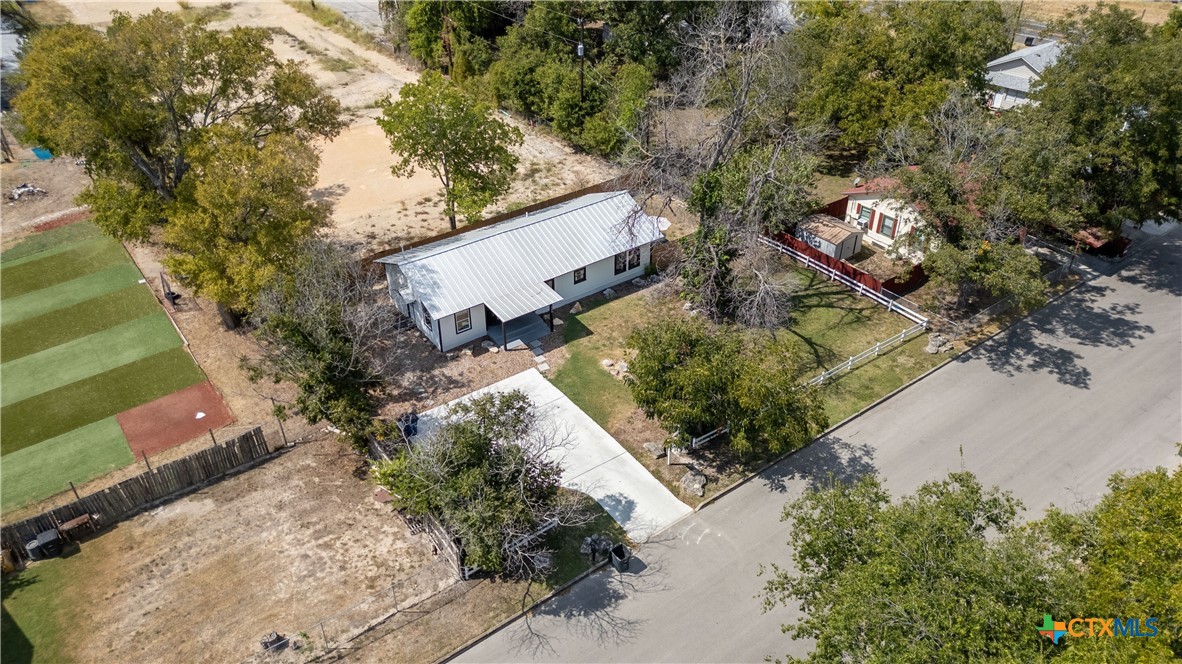 569 Wright Avenue Property Photo 34
