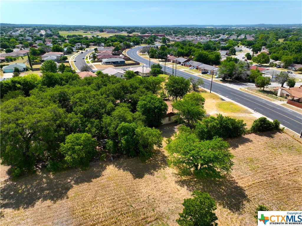 2505 Westcliff Road Property Photo 8