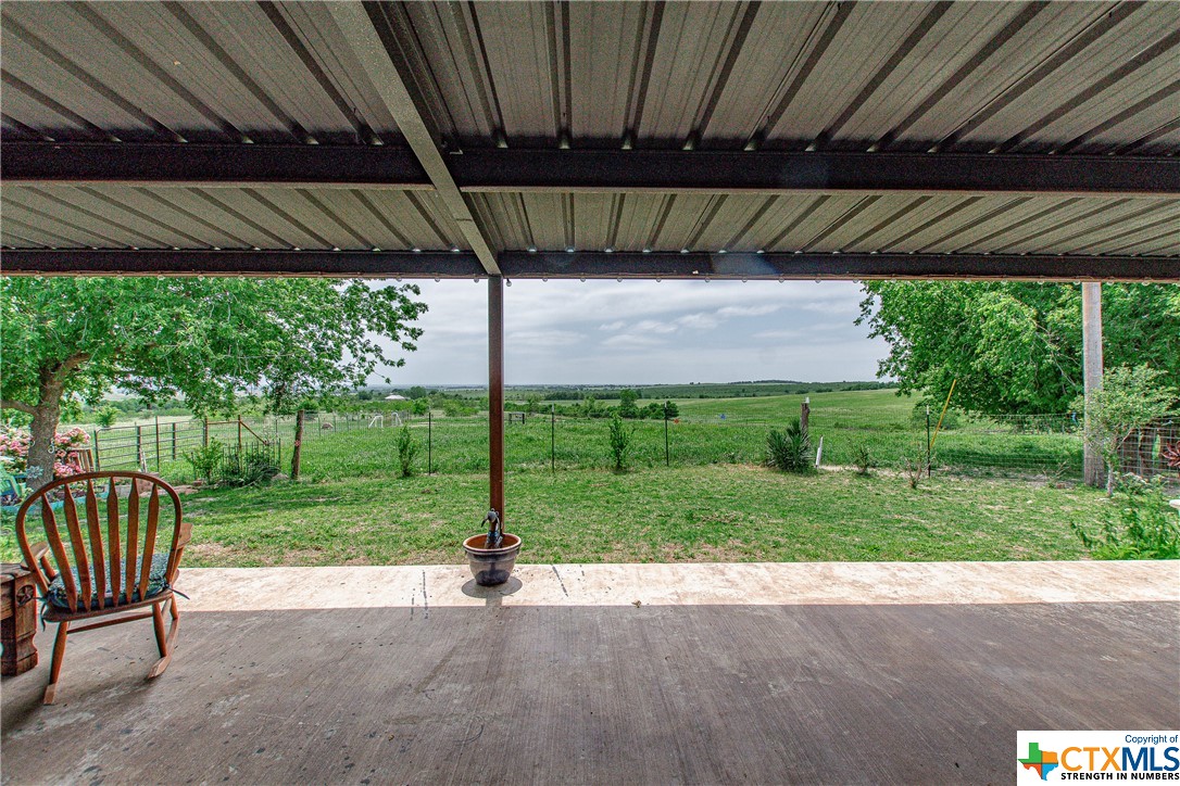 12525 E Us Highway 190 Property Photo 15