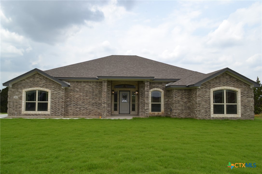 306 Martin Drive Property Photo 2