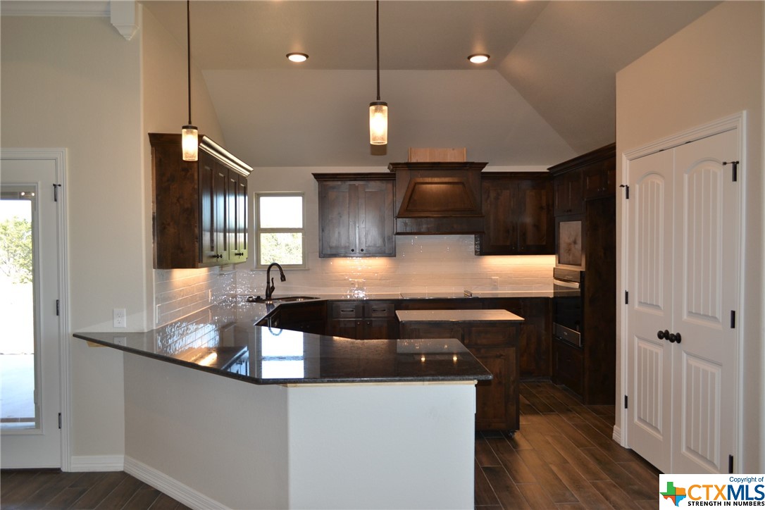 306 Martin Drive Property Photo 12