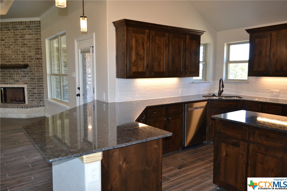 306 Martin Drive Property Photo 13