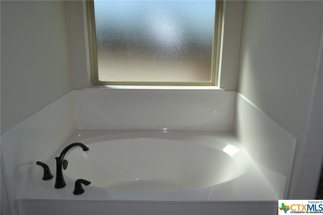 306 Martin Drive Property Photo 24