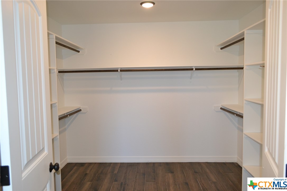 306 Martin Drive Property Photo 26