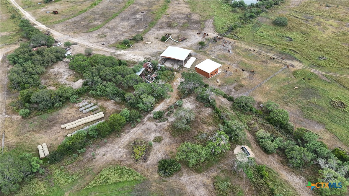 1850 County Rd 153 Property Photo 28