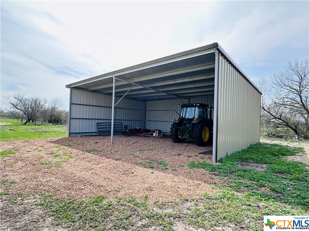 1850 County Rd 153 Property Photo 29