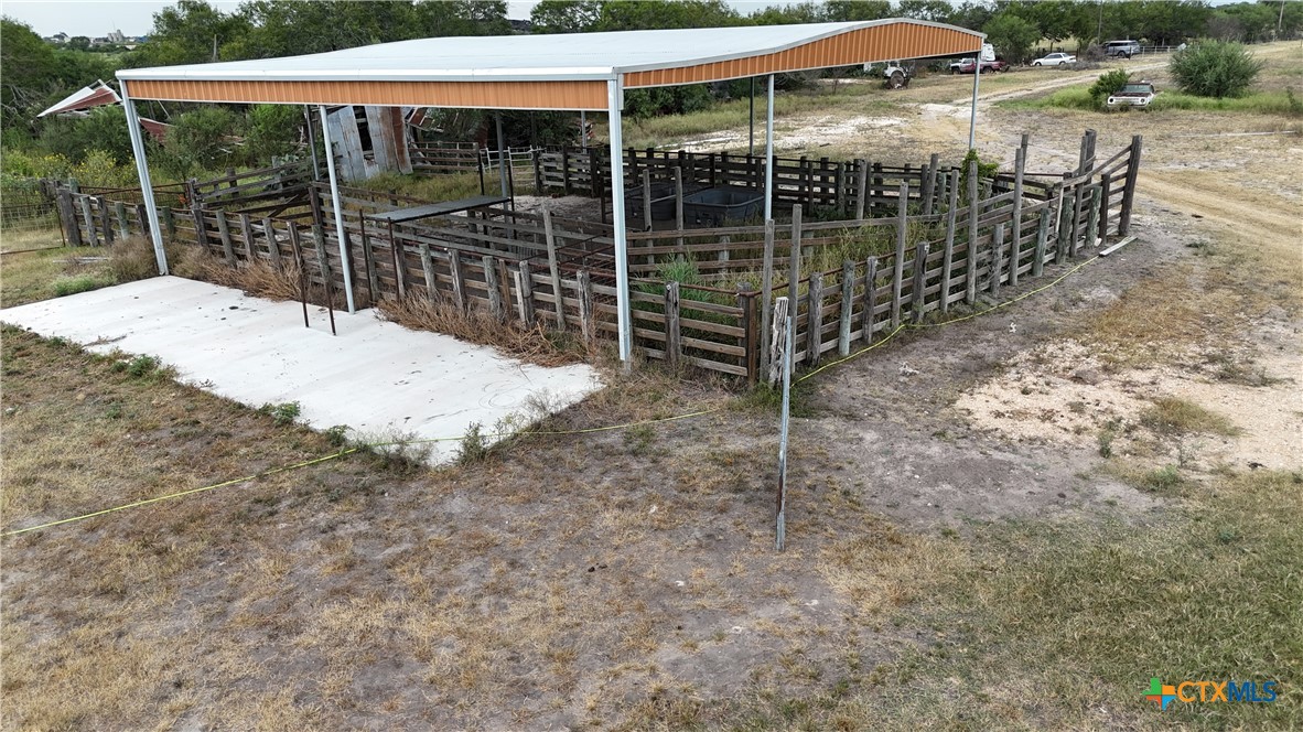 1850 County Rd 153 Property Photo 35