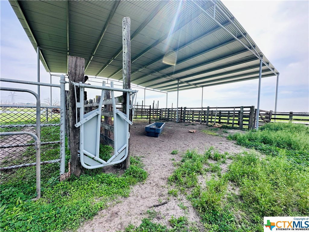 1850 County Rd 153 Property Photo 39