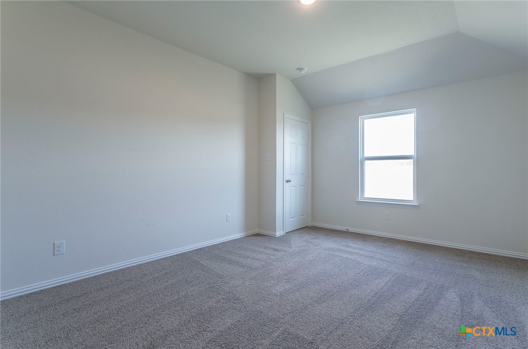 935 Antelope Trail Property Photo 7
