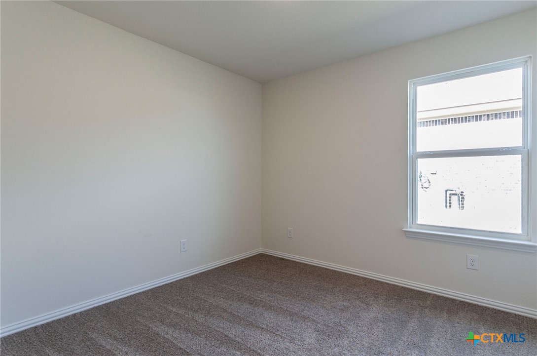 935 Antelope Trail Property Photo 12