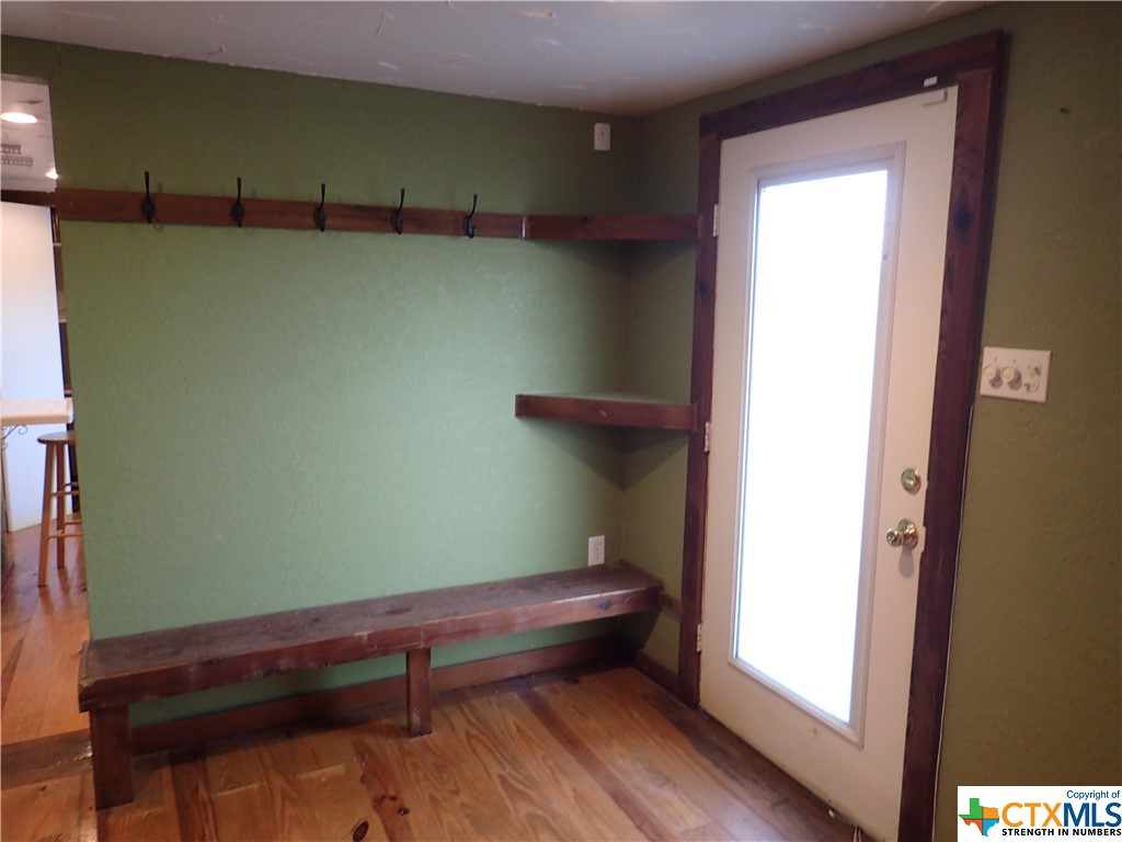 471 Fm 1296 Property Photo 20