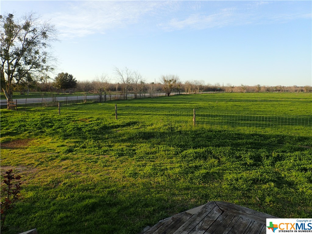 471 Fm 1296 Property Photo 21