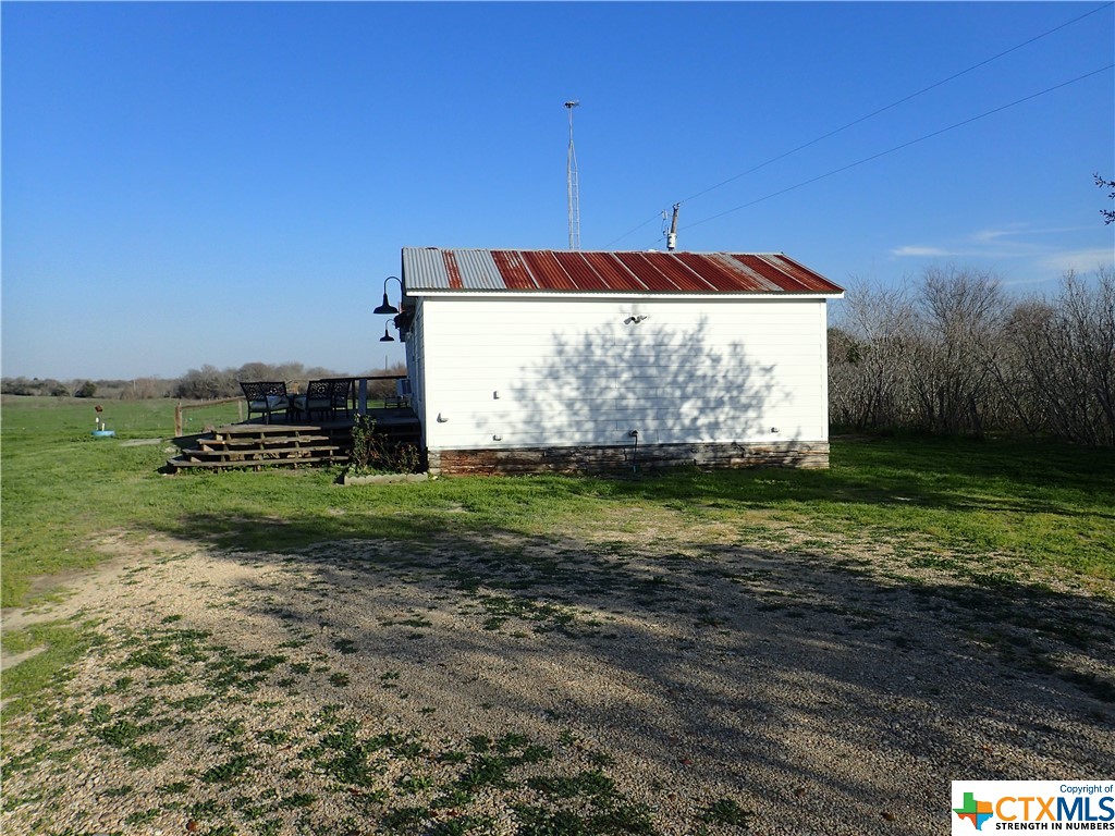 471 Fm 1296 Property Photo 23