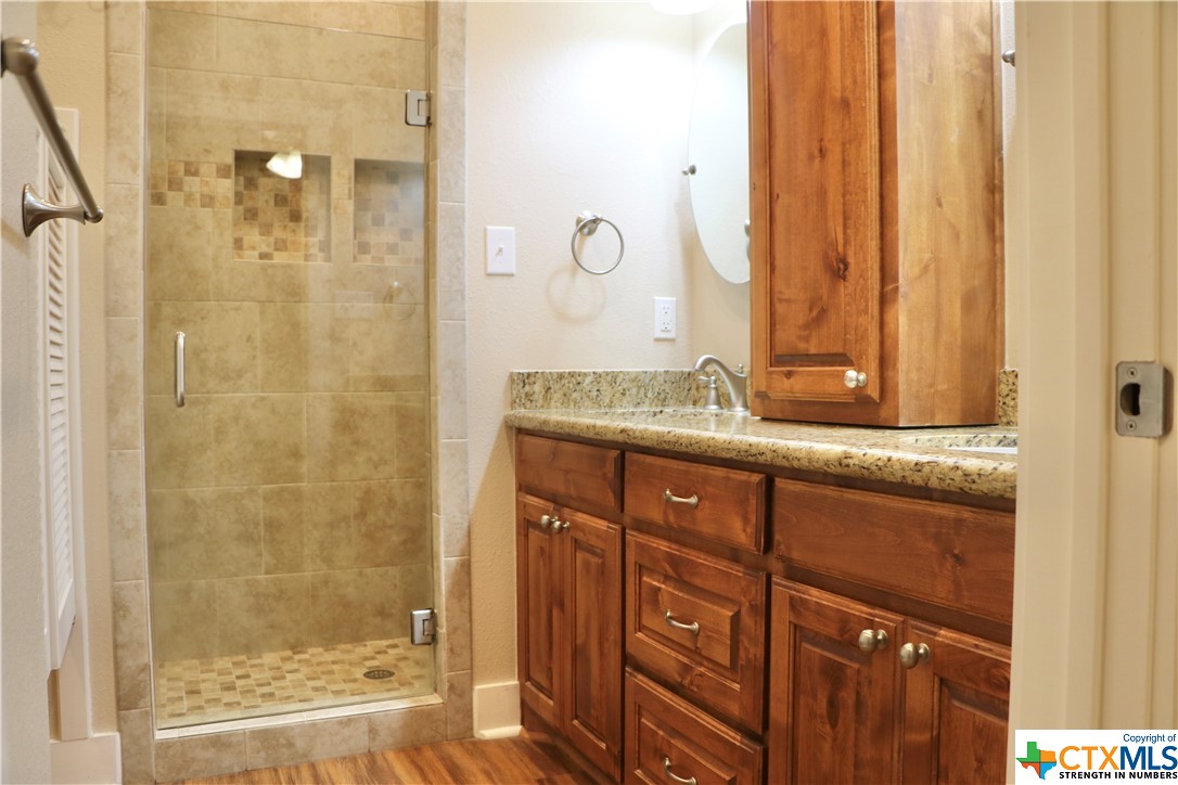 459 Honeycomb Property Photo 17