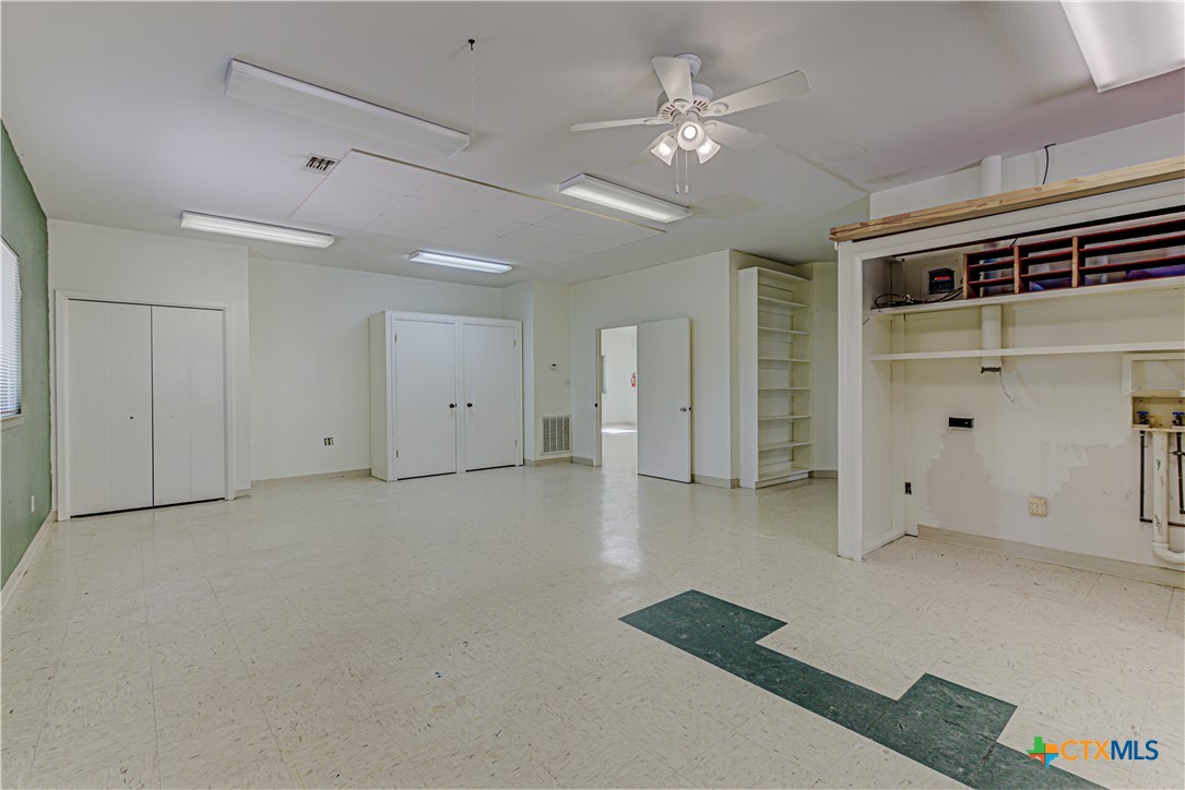 45 La Buena Property Photo 15