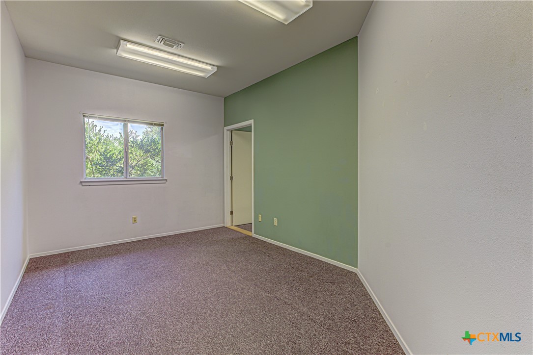 45 La Buena Property Photo 27