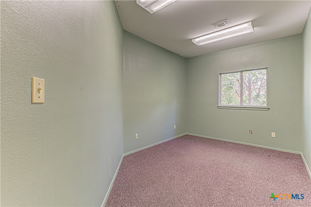 45 La Buena Property Photo 29