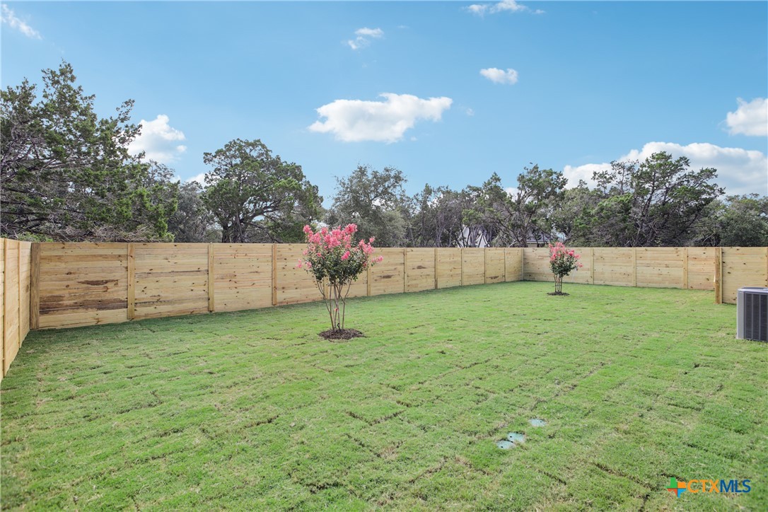 36 Summertime Circle Property Photo 9