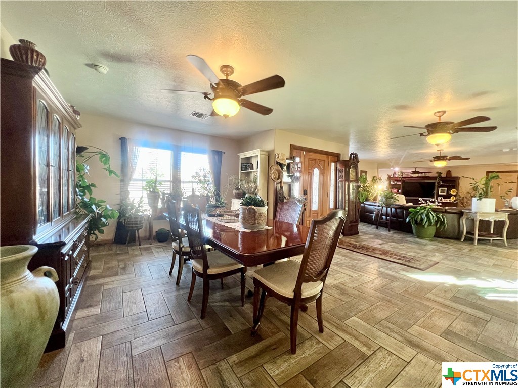 402 Dunn Street Property Photo 10