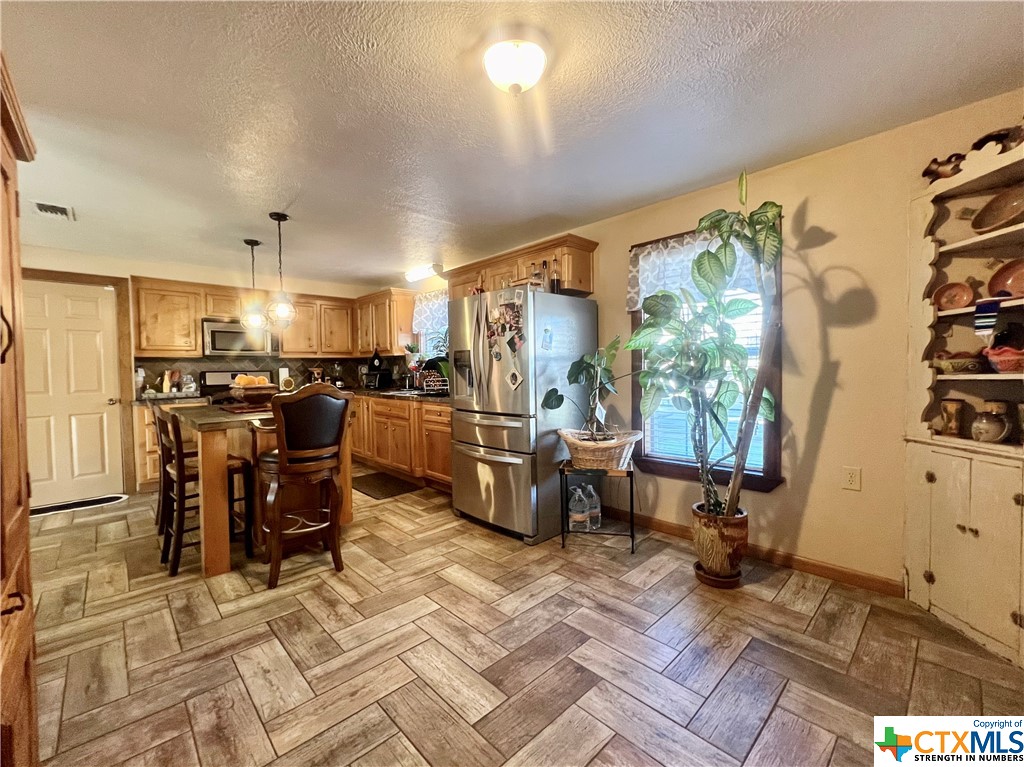 402 Dunn Street Property Photo 16